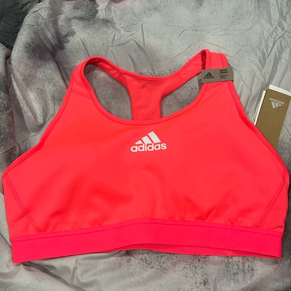 Adidas sports bra size XL - Picture 1 of 3